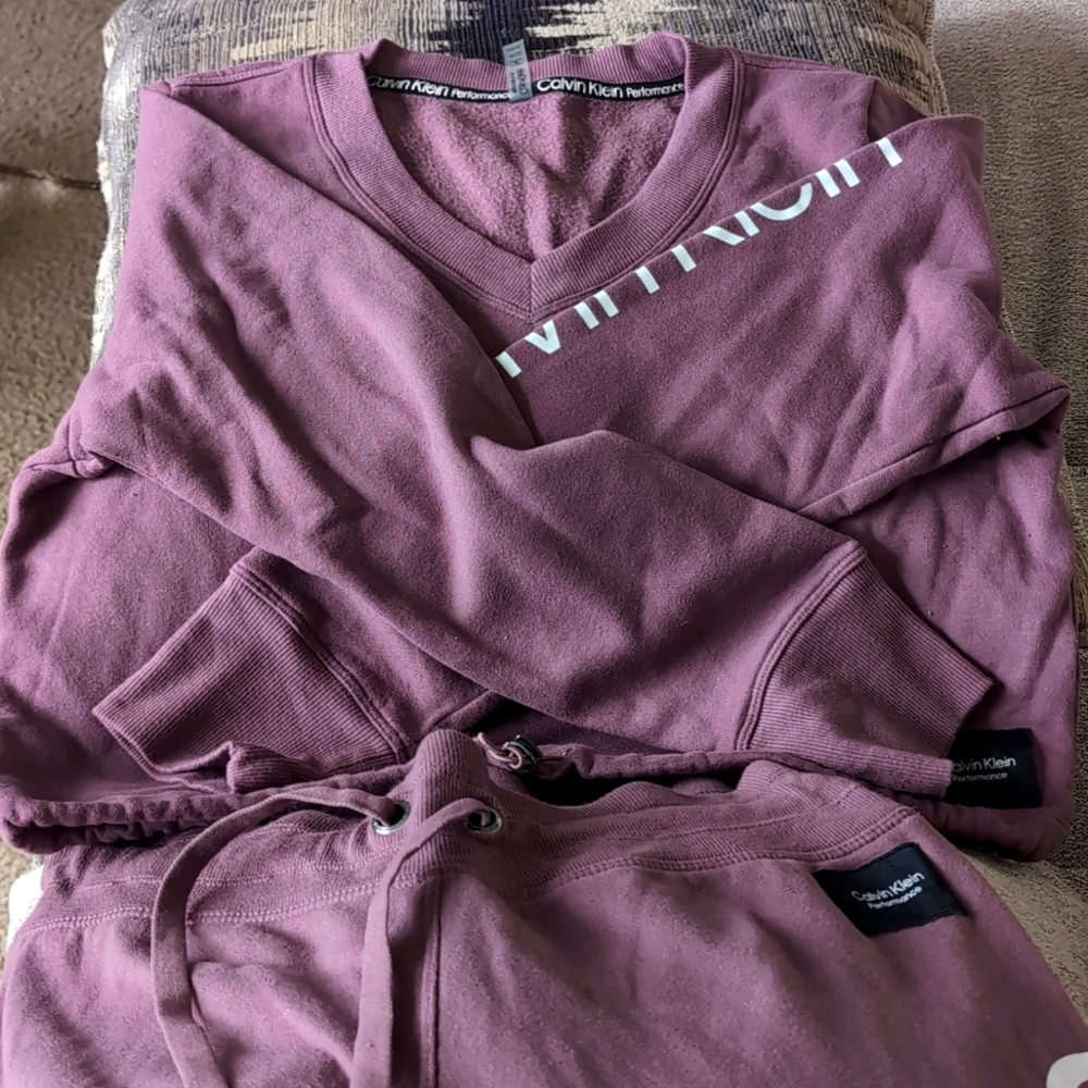 Jogging suit
